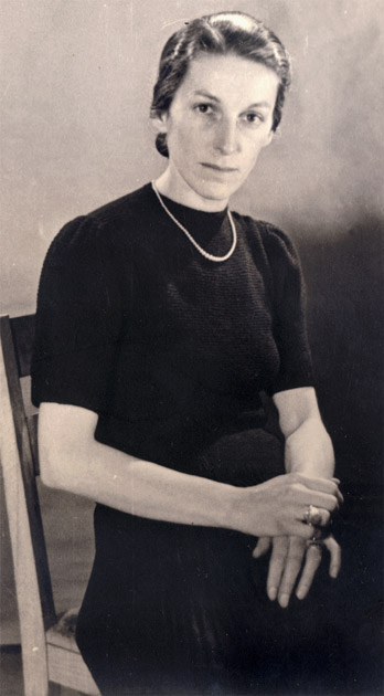 mama00-portrait