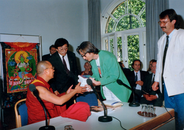 dalai-michael-bertram2