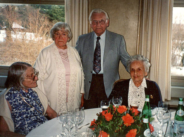 mama-gab-jettl-dolf