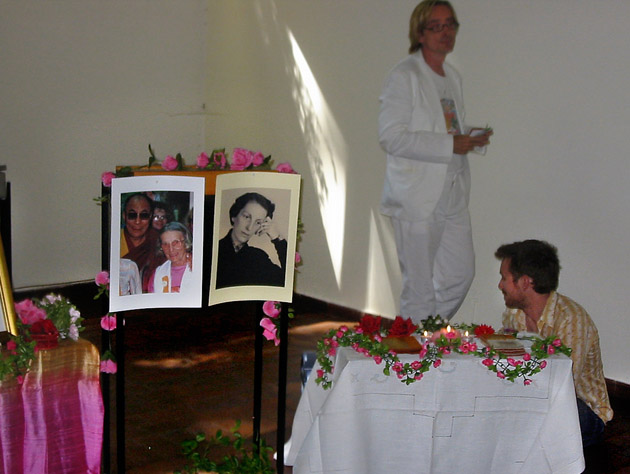 mama-memorial 009