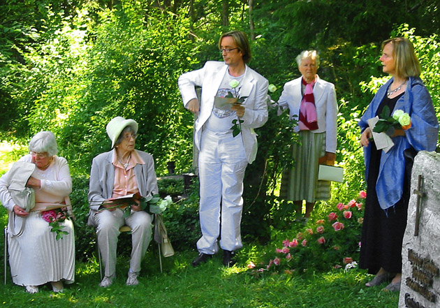 mama-memorial 015
